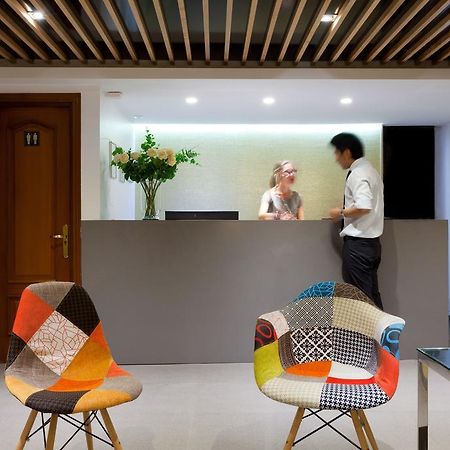Hostal Astoria Madrid Bagian luar foto