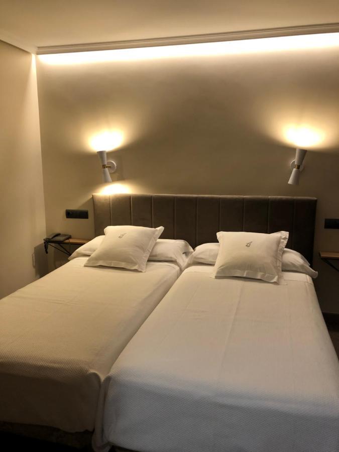 Hostal Astoria Madrid Bagian luar foto