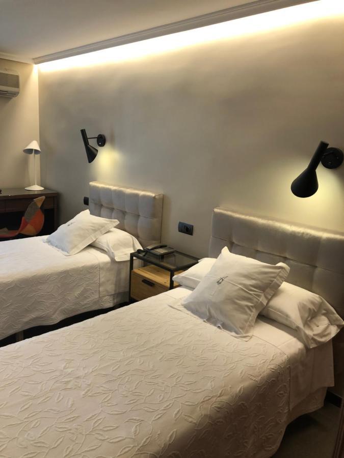 Hostal Astoria Madrid Bagian luar foto