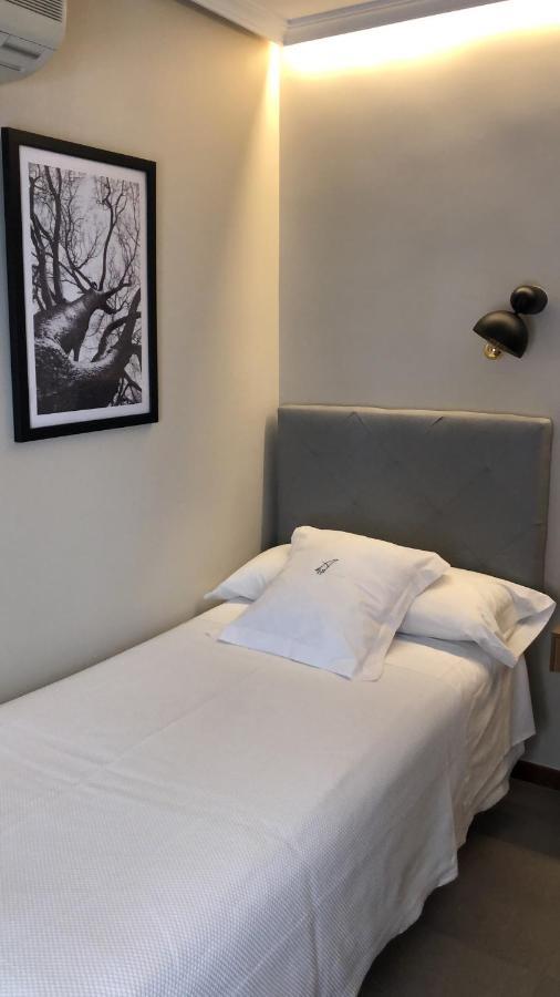 Hostal Astoria Madrid Bagian luar foto