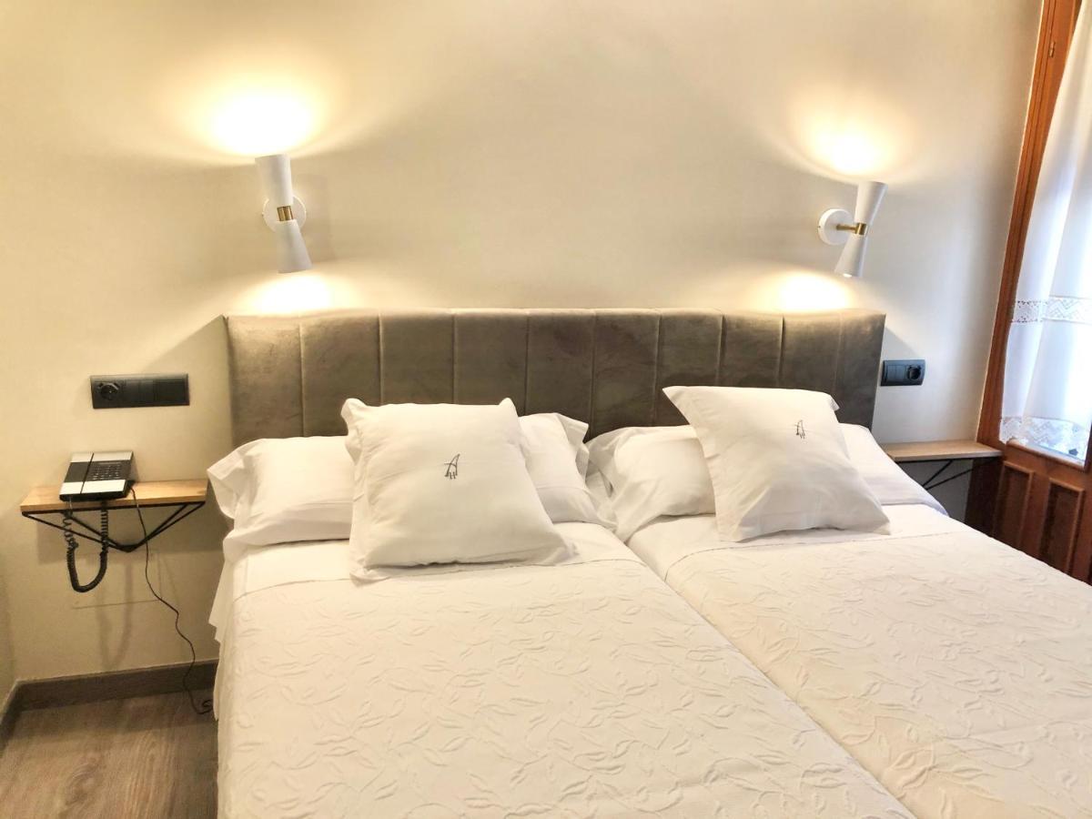 Hostal Astoria Madrid Bagian luar foto