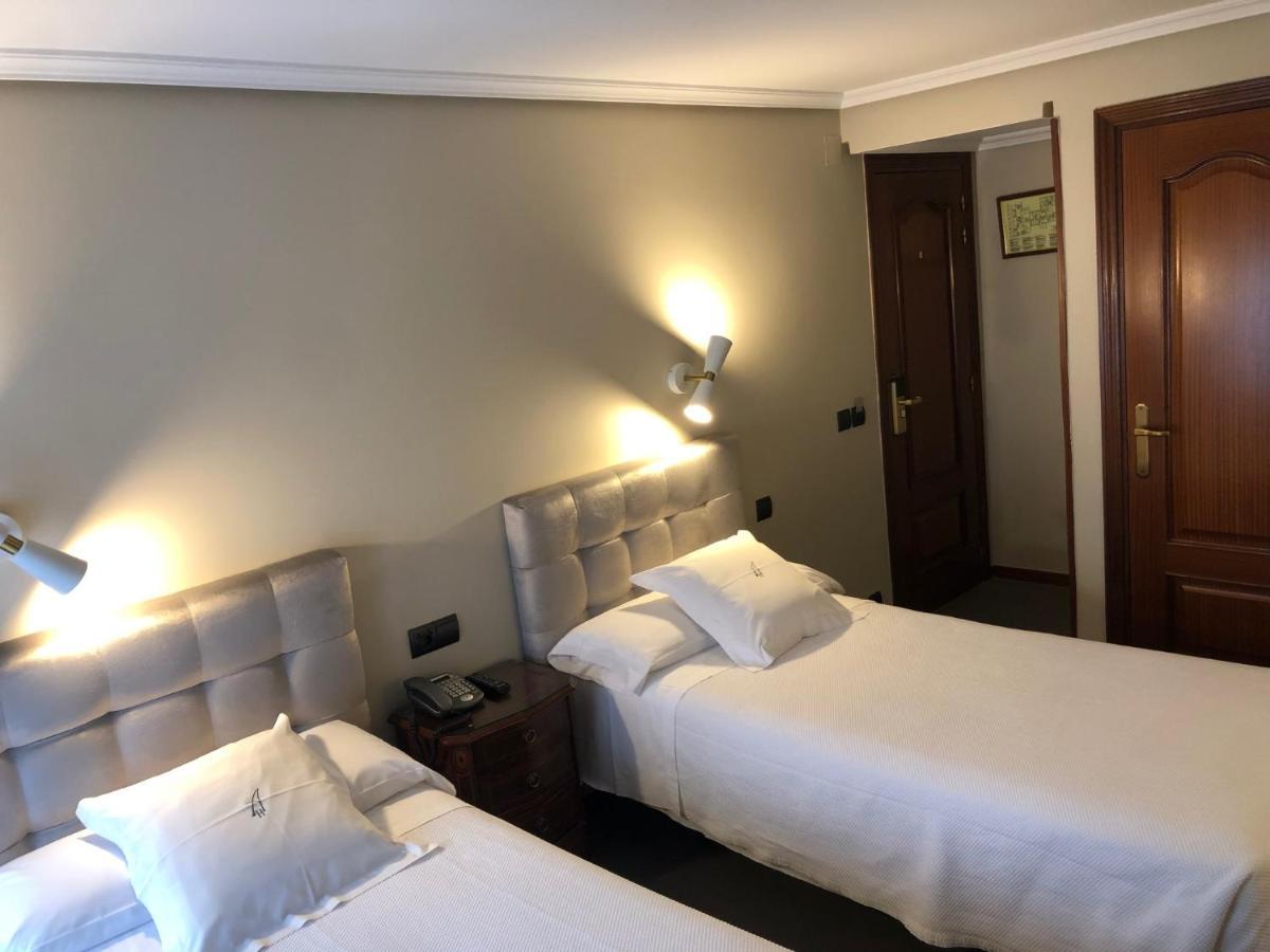 Hostal Astoria Madrid Bagian luar foto