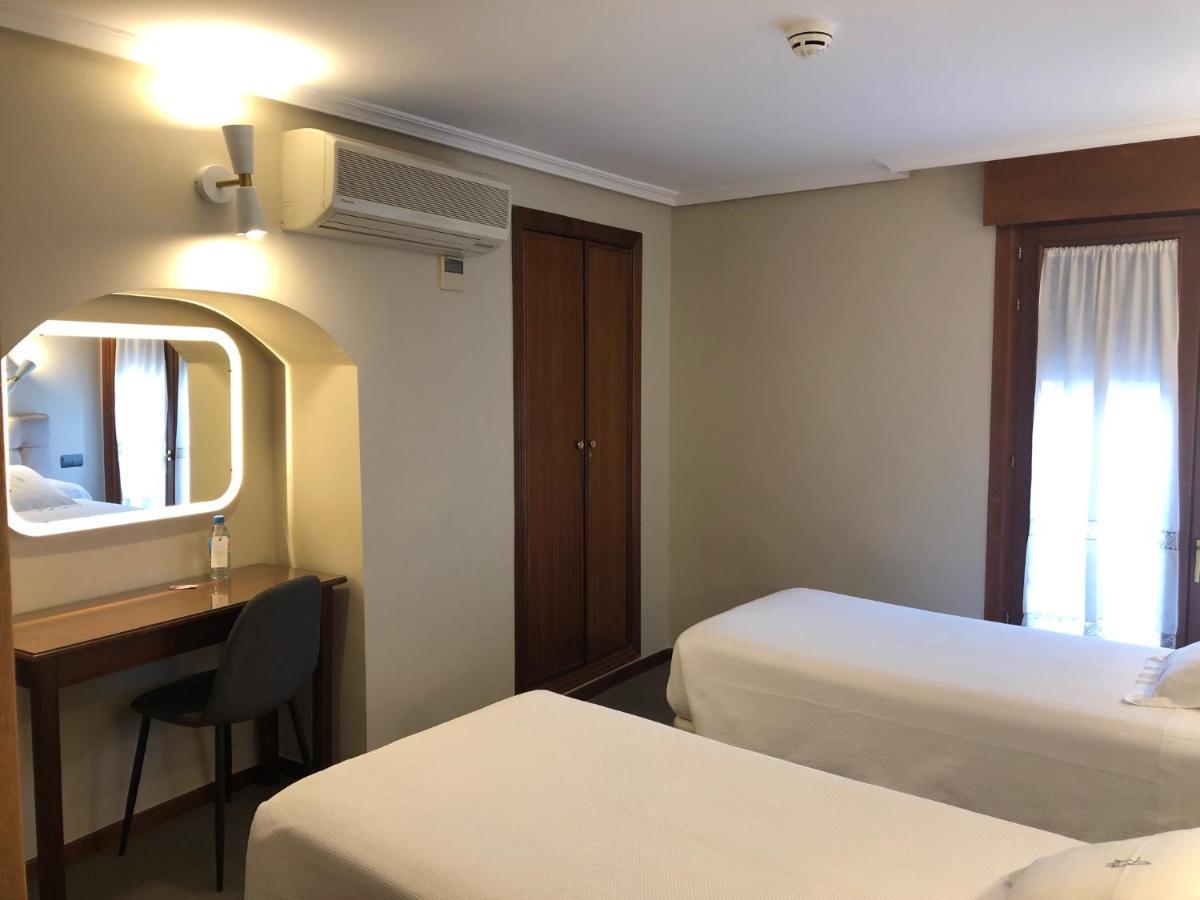 Hostal Astoria Madrid Bagian luar foto